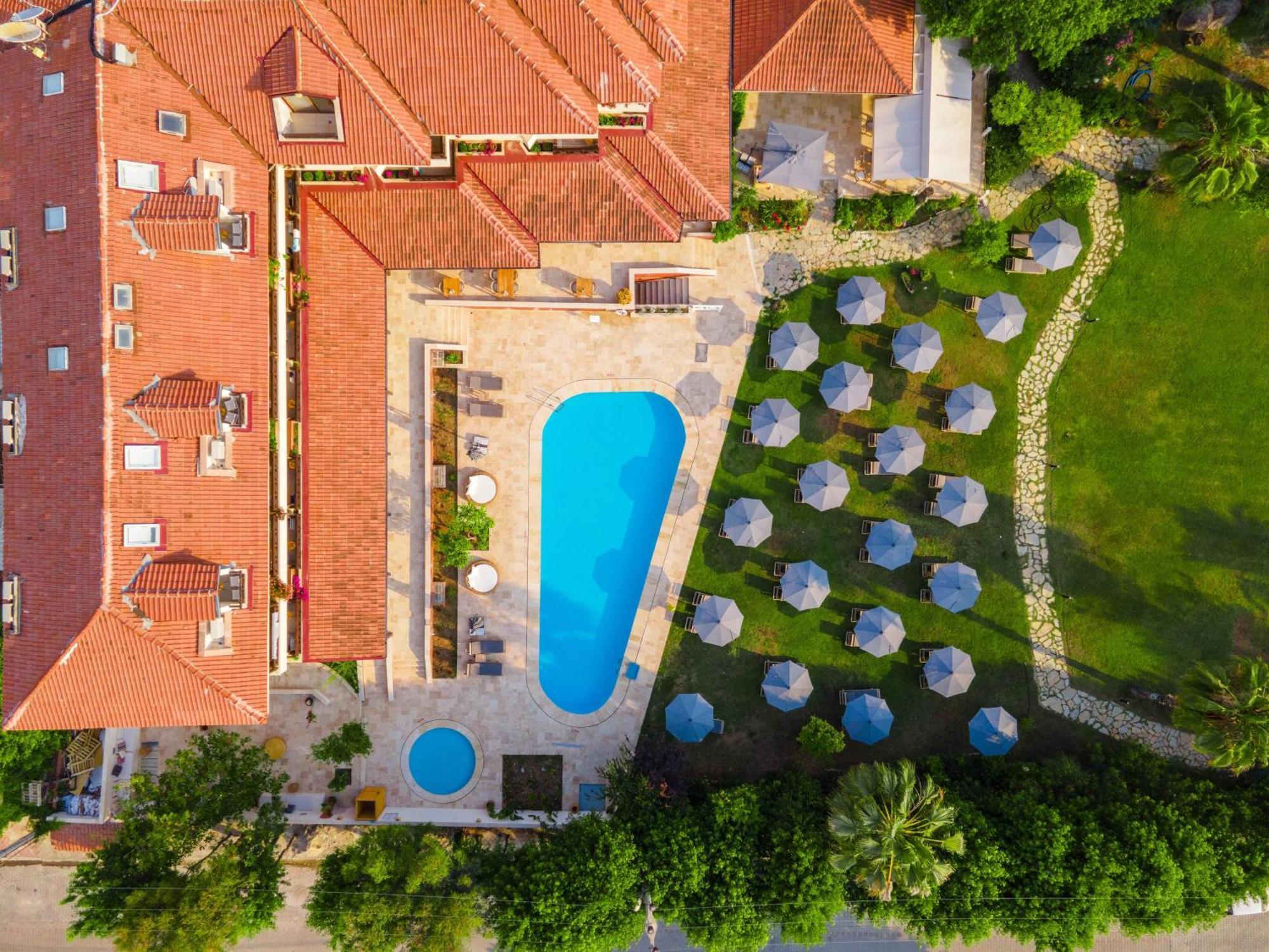Hotel Club-E Фетхие Экстерьер фото